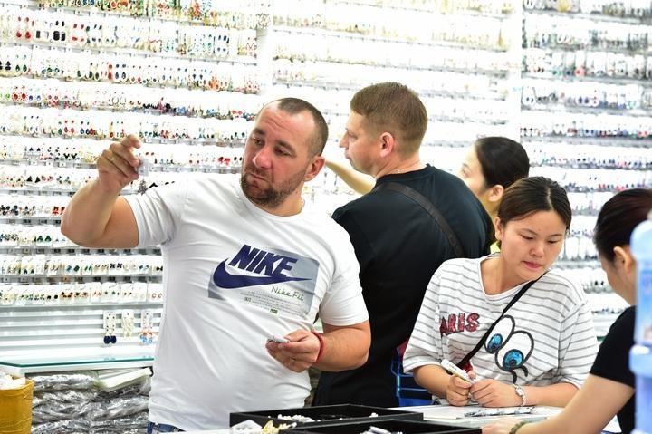百货批发市场是哪里的货